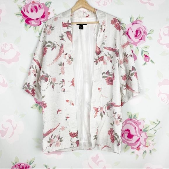 H&M Other - H&M Floral Bird Asian Inspired Kimono XS